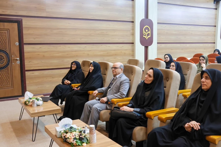 برگزاری نشست علمی - تخصصی فناوری در خدمت معلمی ناب  4