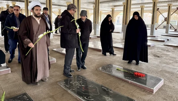 به مناسبت گرامیداشت پیروزی شکوهمند انقلاب اسلامی 3